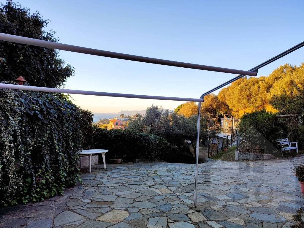Appartamento a Celle ligure in Via Fighetto, 11 - Foto 2