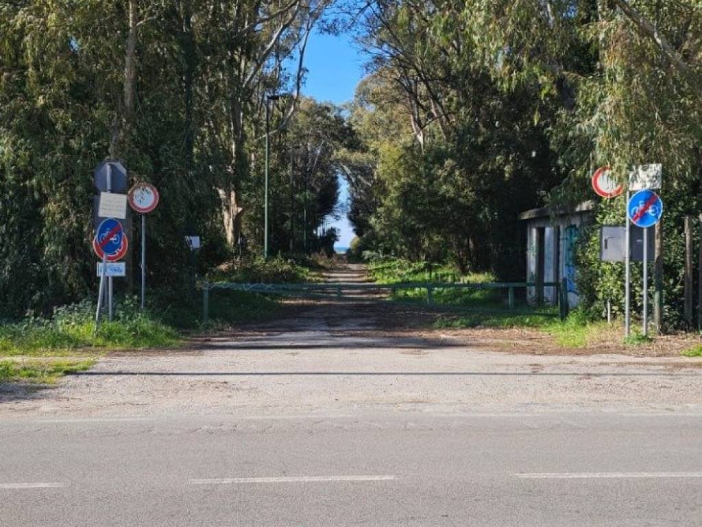 Terreno a Eboli in Via Gino Birindelli - Foto 2