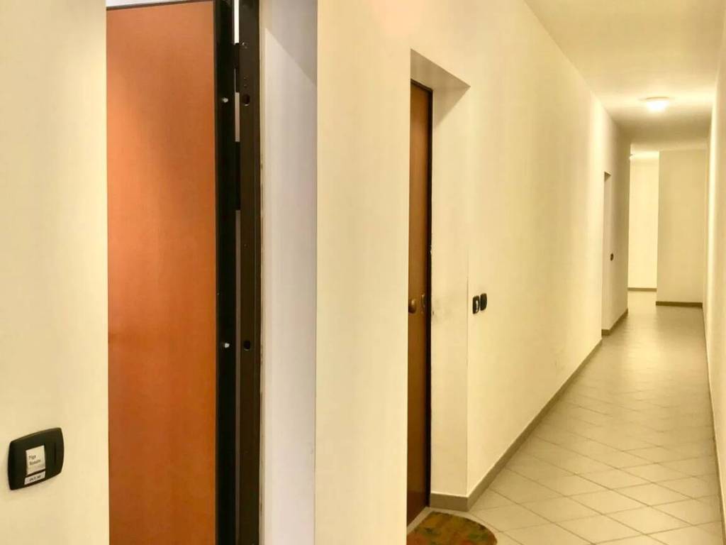 Appartamento a Savona in Via Schiantapetto - Foto 2