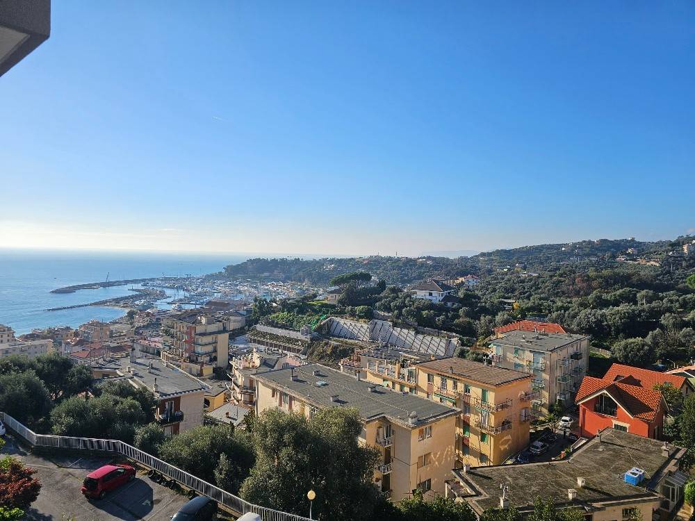 Appartamento a Varazze in Via Nuova Cantalupo - Foto 4