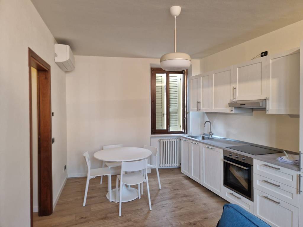 Appartamento a Castiglione delle stiviere in Via Giuseppe Garibaldi, 88 - Foto 2