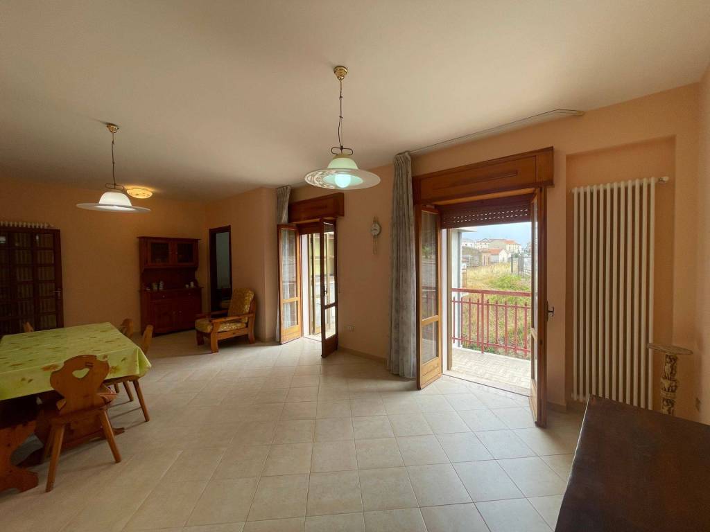 Appartamento a Larino in Via Magliano M., 25, 86035 Larino CB, Italia - Foto 4