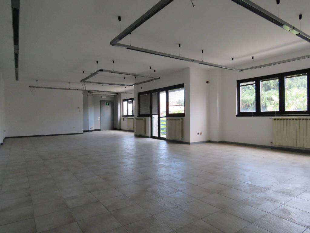 Immobile a Merate in Via Statale D. Lago di Como e D. Spluga, 11 - Foto 5