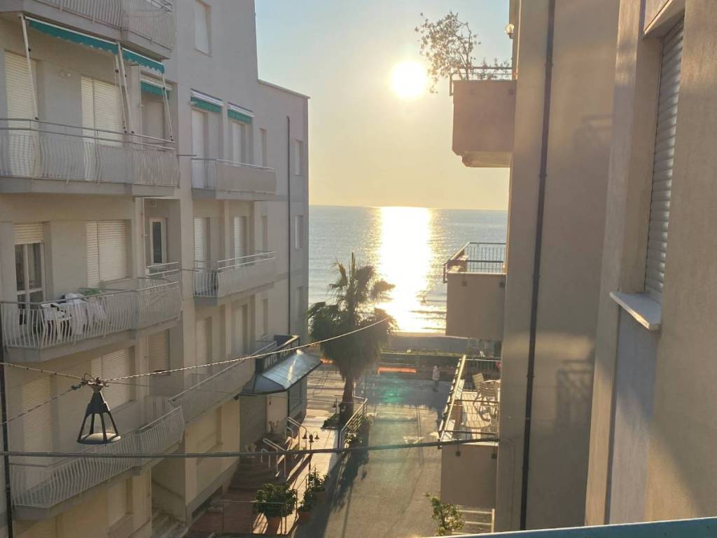 Appartamento a Alassio in Via Roma, 48 - Foto 2
