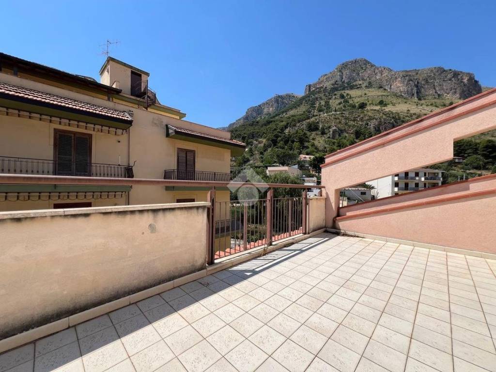 Appartamento a Castellammare del golfo in Via Vasile, 45 - Foto 2