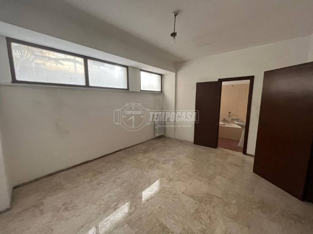 Immobile a San benedetto del tronto in Via Simone Formentini 74 - Foto 5