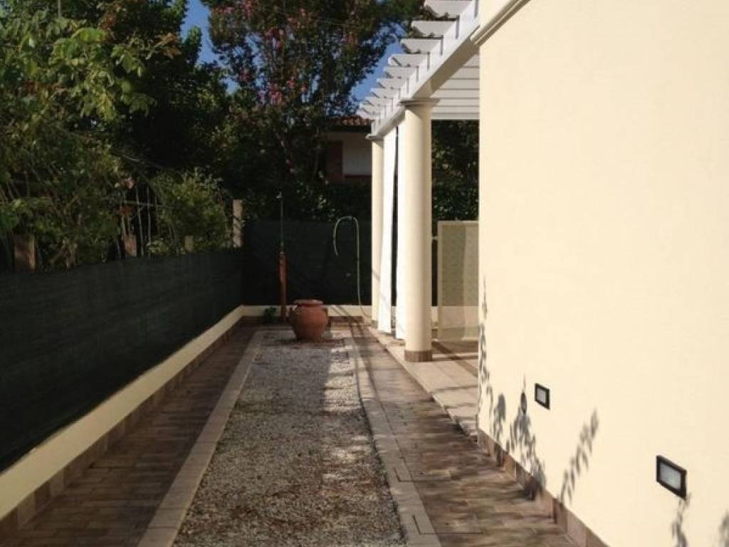 Villa a Forte dei marmi in Via Giovanni Agnelli - Foto 4