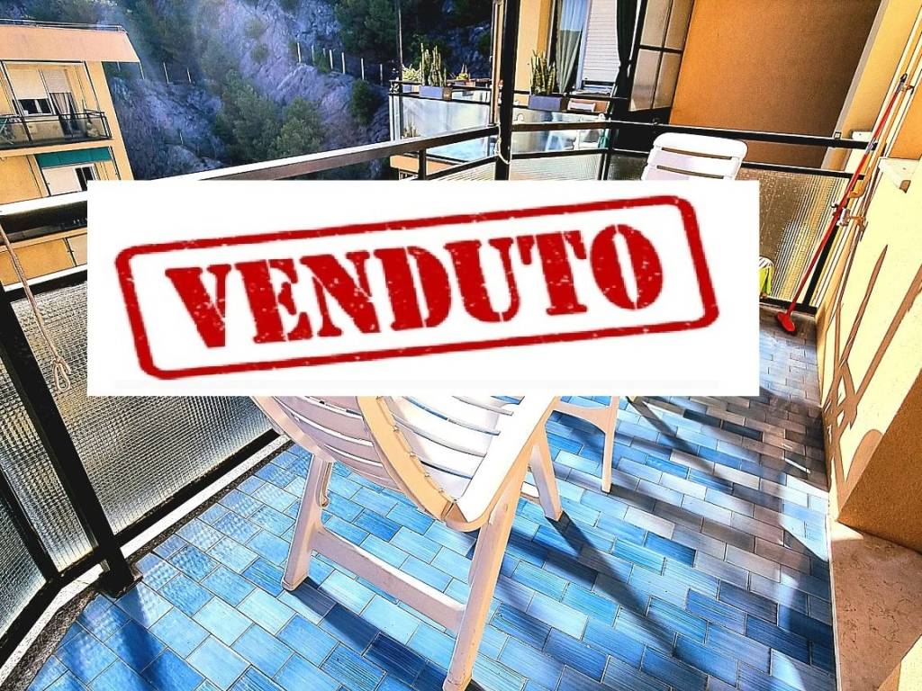 Appartamento a Spotorno in Via Costantino - Foto 2