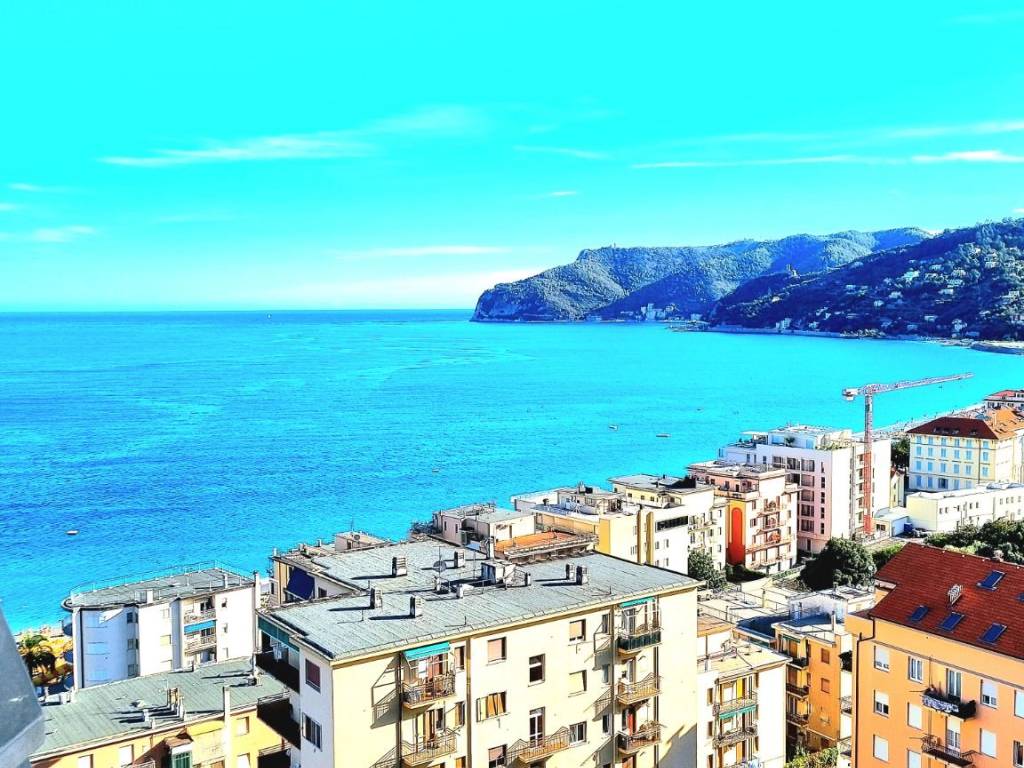 Appartamento a Spotorno in Via Costantino - Foto 5