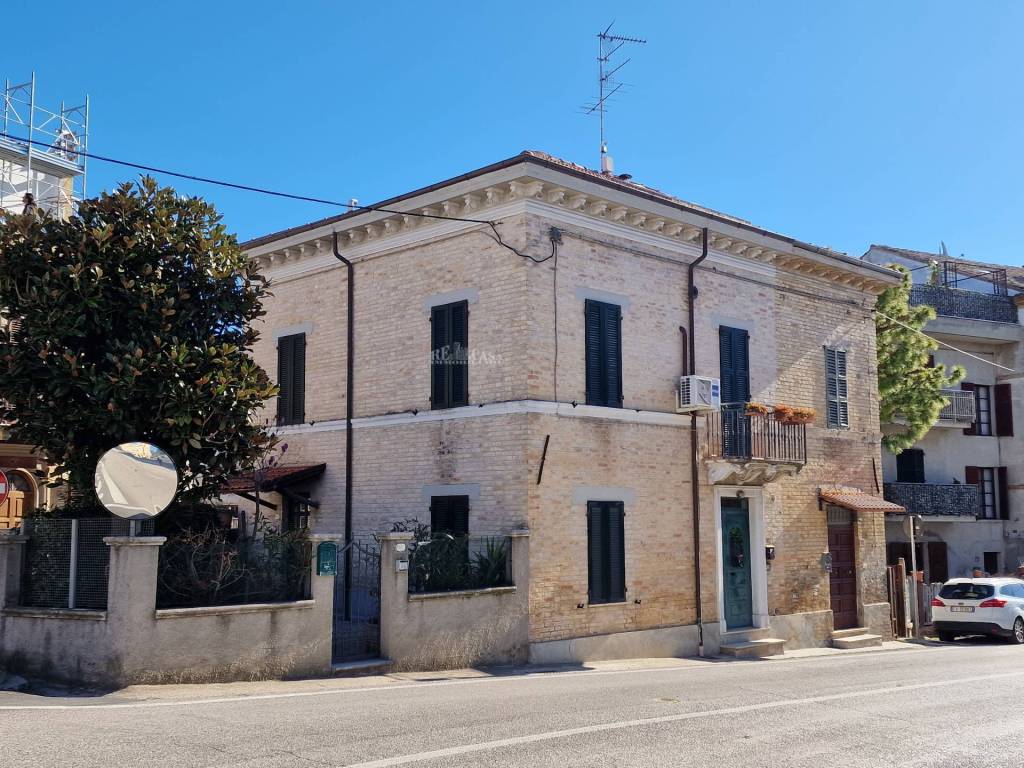 Casa indipendente a Monteprandone in Via Borgo Da Mare, 67 - Foto 2