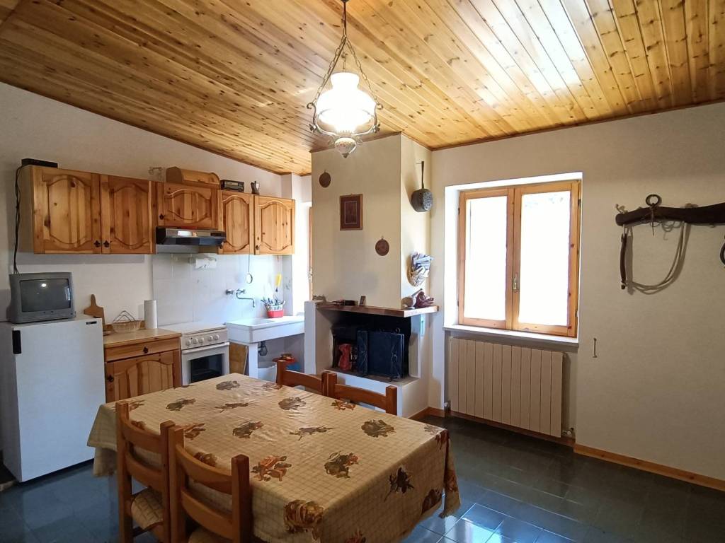 Appartamento a Fiastra - Foto 2