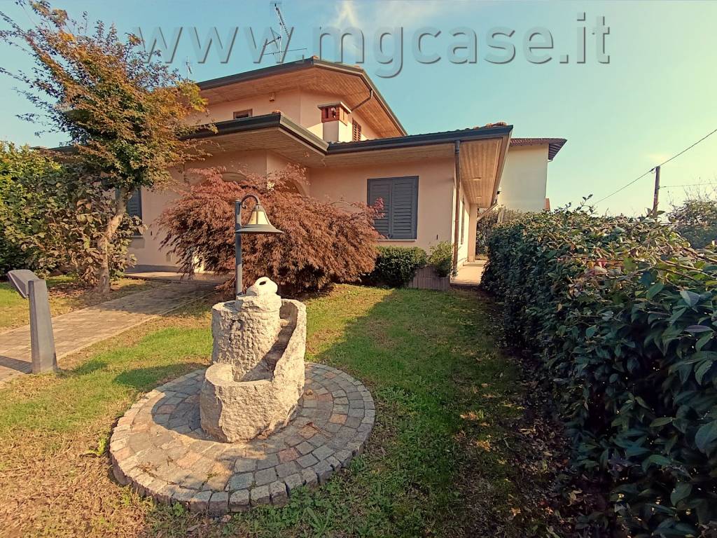 Villa a Borgo ticino - Foto 2