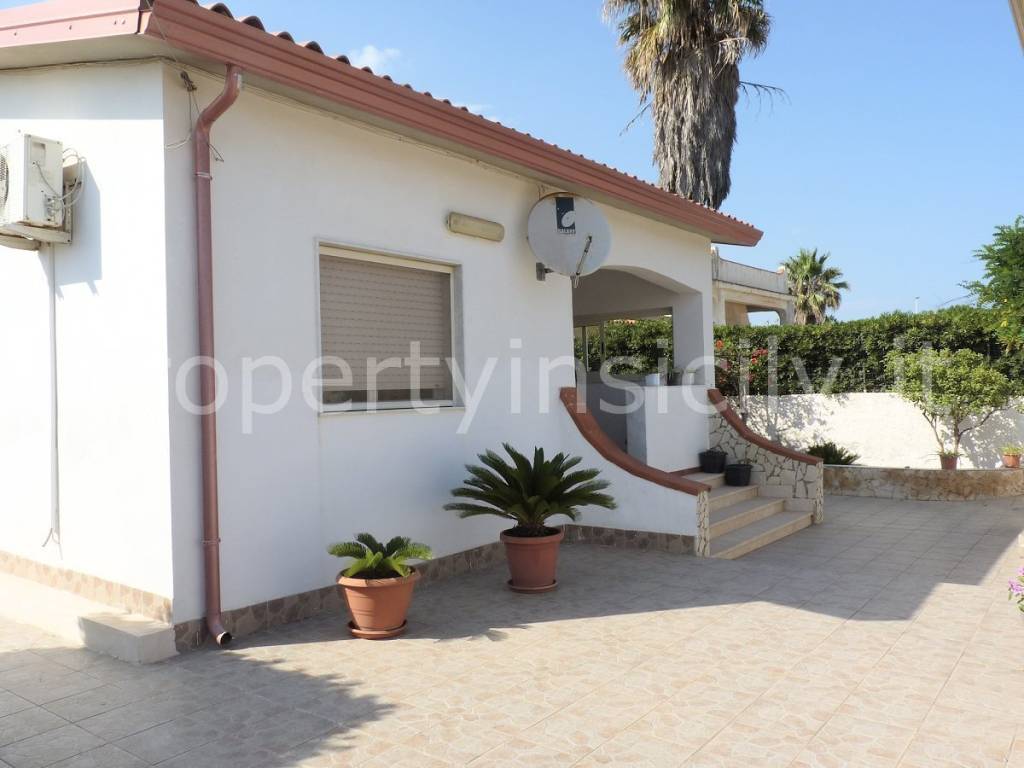 Villa a Noto in Piazza Stella Maris, 21 - Foto 5