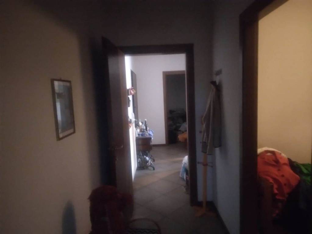 Appartamento a Mirandola in Via Ardito Desio, 14 - Foto 5