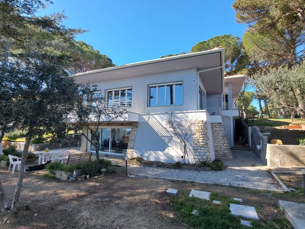 Villa a Rosignano marittimo in Via Tagliamento - Foto 2