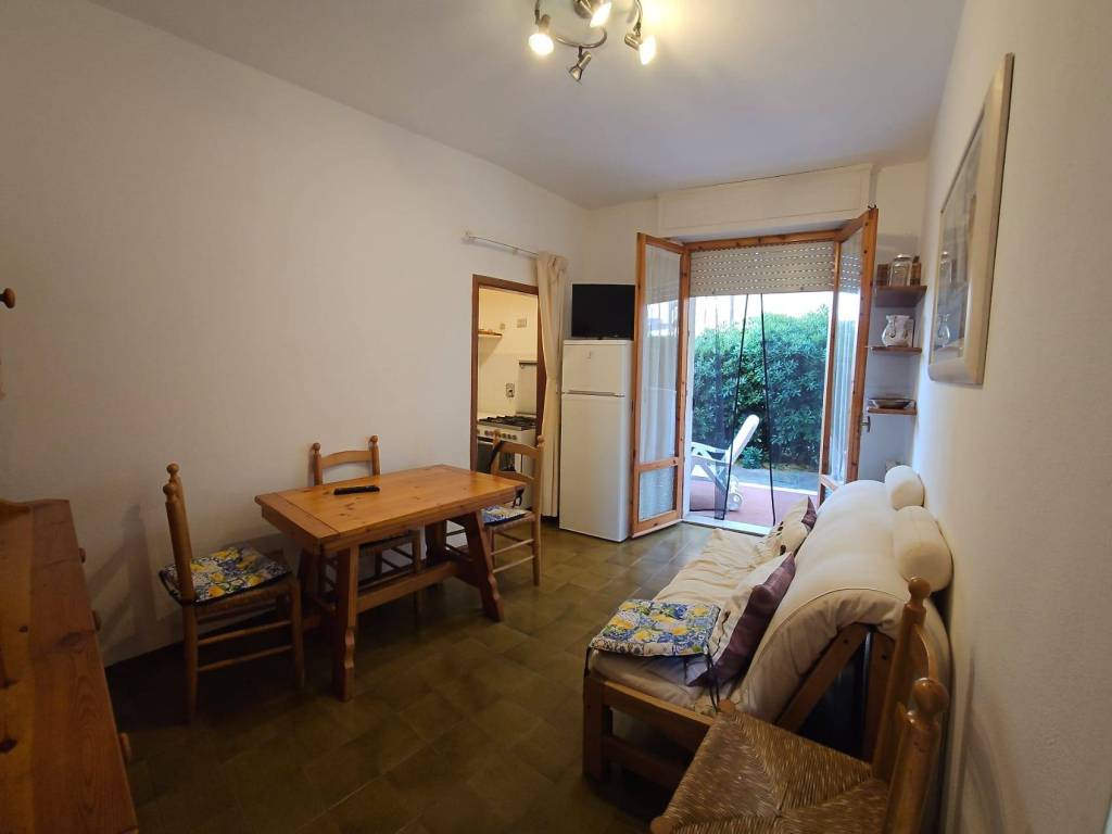 Appartamento a Follonica in Via Litoranea, 138 - Foto 5