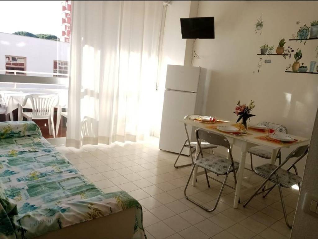 Appartamento a Follonica in Via Litoranea, 72 - Foto 2