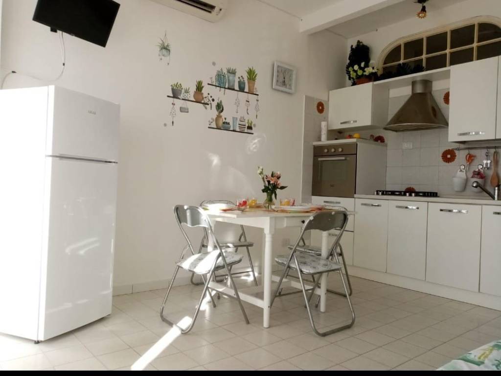 Appartamento a Follonica in Via Litoranea, 72 - Foto 3