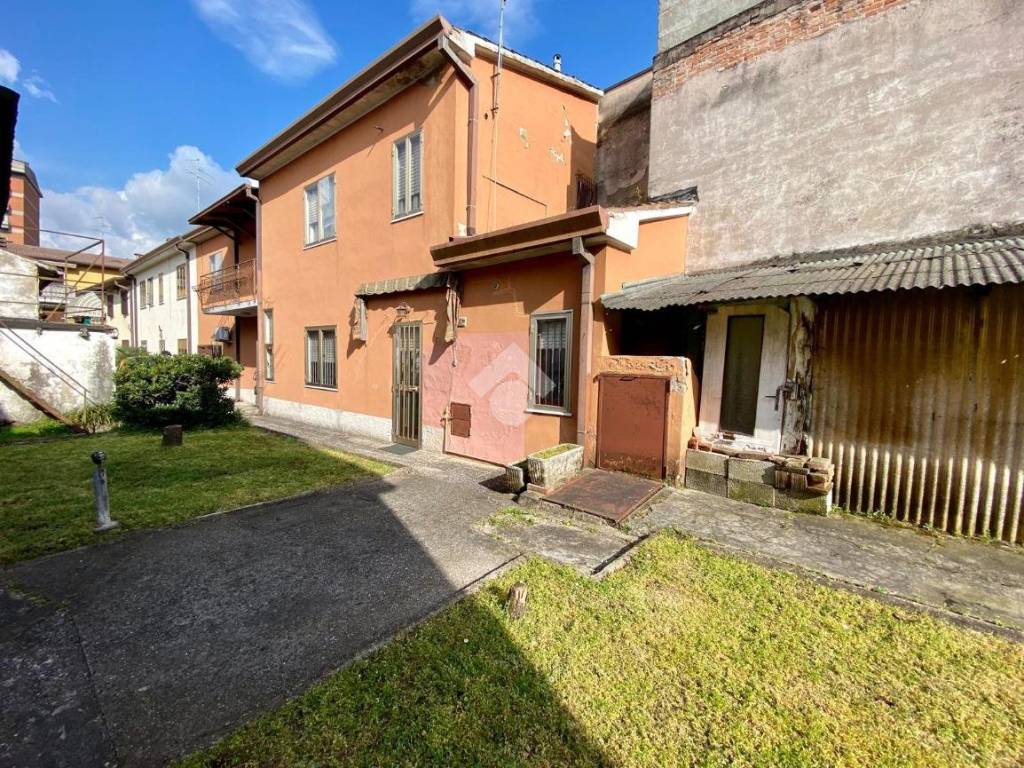 Casa indipendente a San giovanni lupatoto in Via A. Volta, 21 - Foto 5