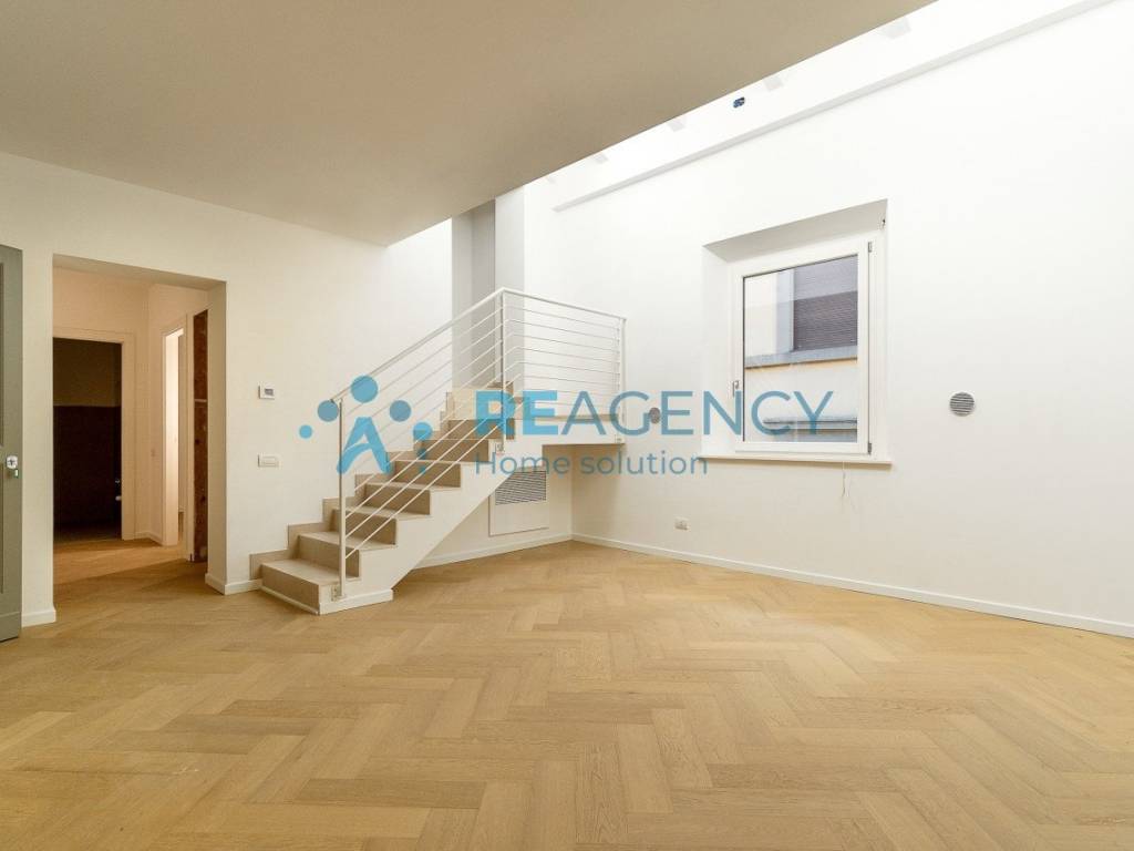 Appartamento a Pistoia in Via XXVII Aprile, 4 - Foto 2