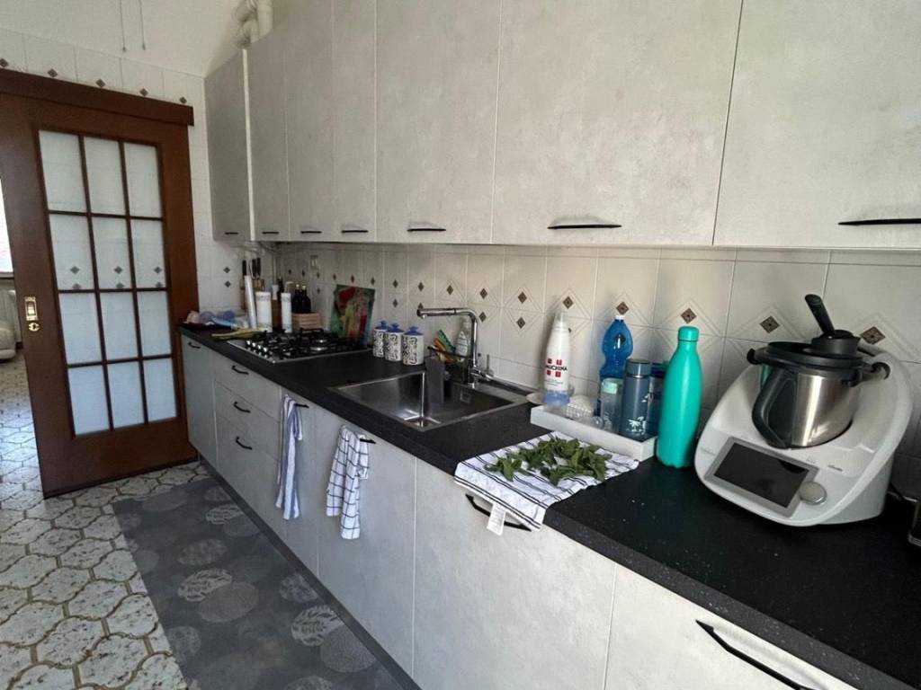 Appartamento a Curtatone - Foto 2