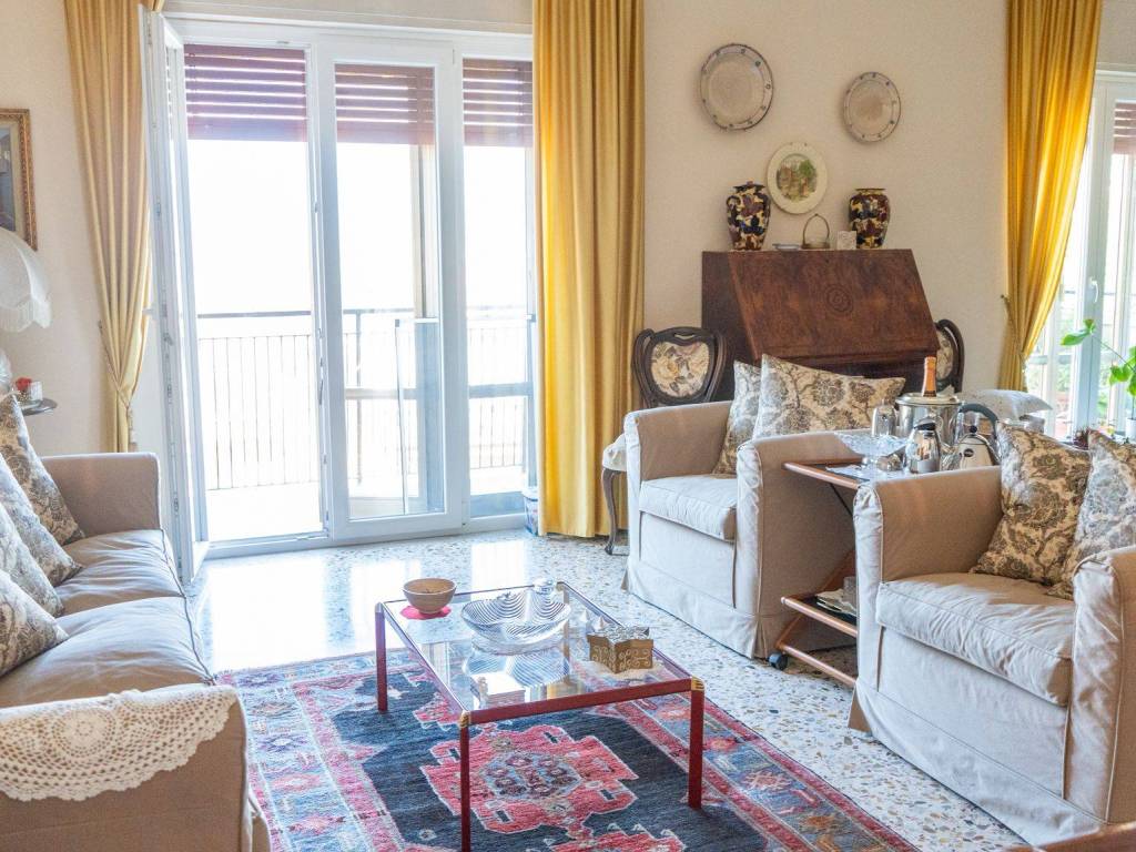 Appartamento a Cava de' tirreni in Via Carlo Santoro, 6 - Foto 5