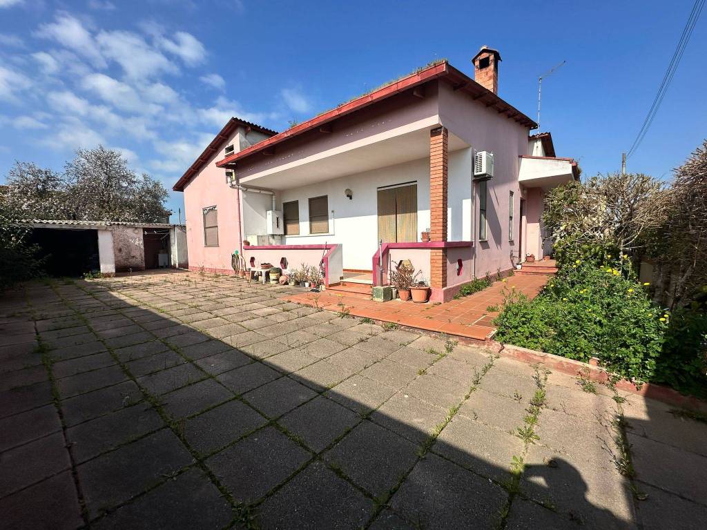Villa a Decimoputzu in Via Aldo Moro - Foto 3