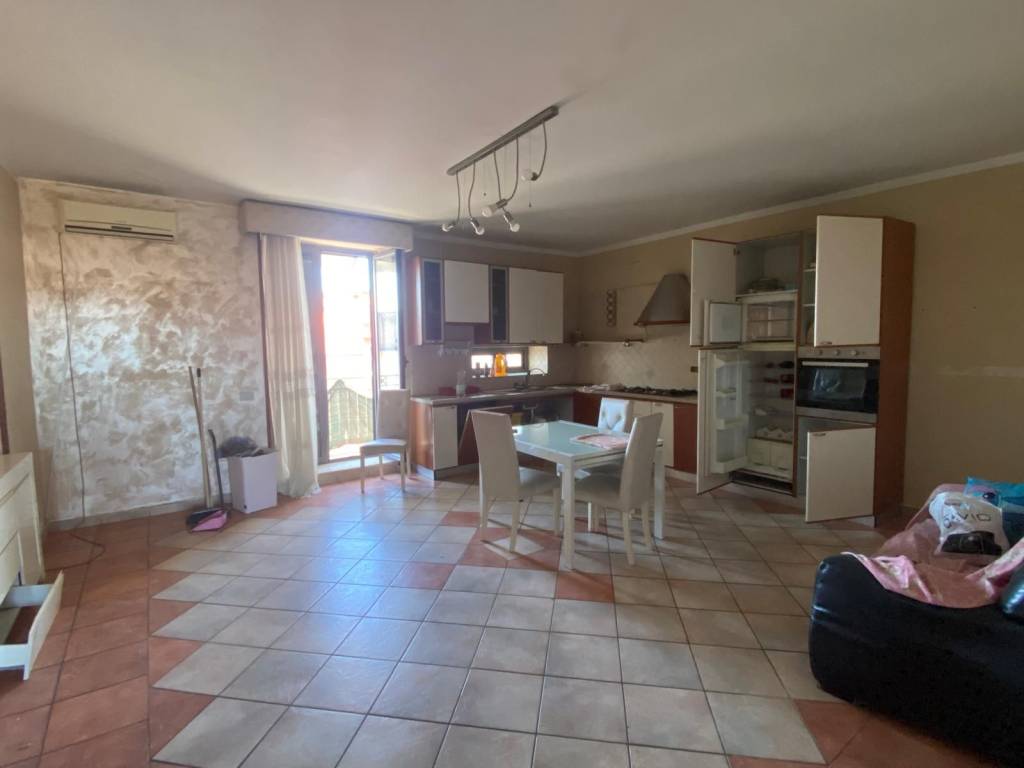 Appartamento a Acerra in Corso Vittorio Emanuele II, 58 - Foto 2
