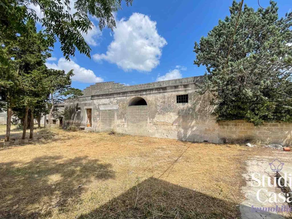 Villa a Veglie in Via Leonardo da Vinci, 1 - Foto 5