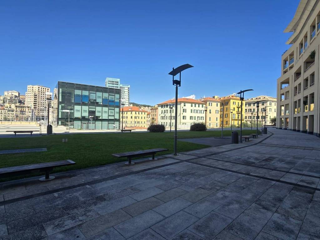 Appartamento a Savona in Piazza Guido Rossa - Foto 3