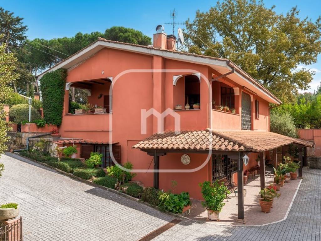 Villa a Palestrina in Via Colle del Vescovo, 21 - Foto 2