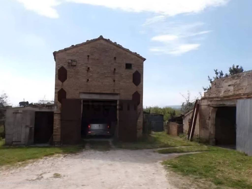 Rustico / casale a Jesi in Via Tabano - Foto 3