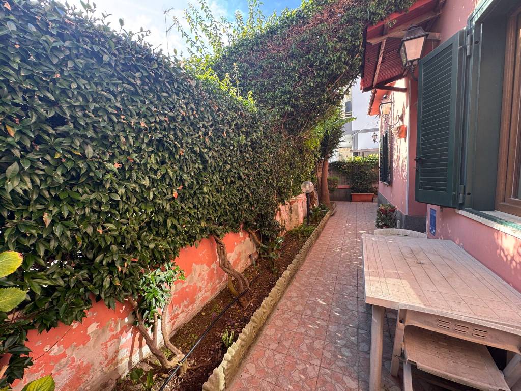 Casa indipendente a Nettuno in Via Campania - Foto 2