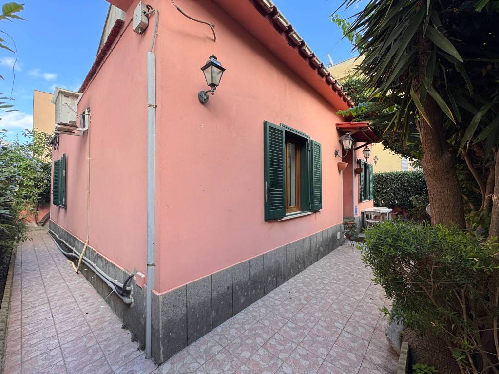 Casa indipendente a Nettuno in Via Campania - Foto 3