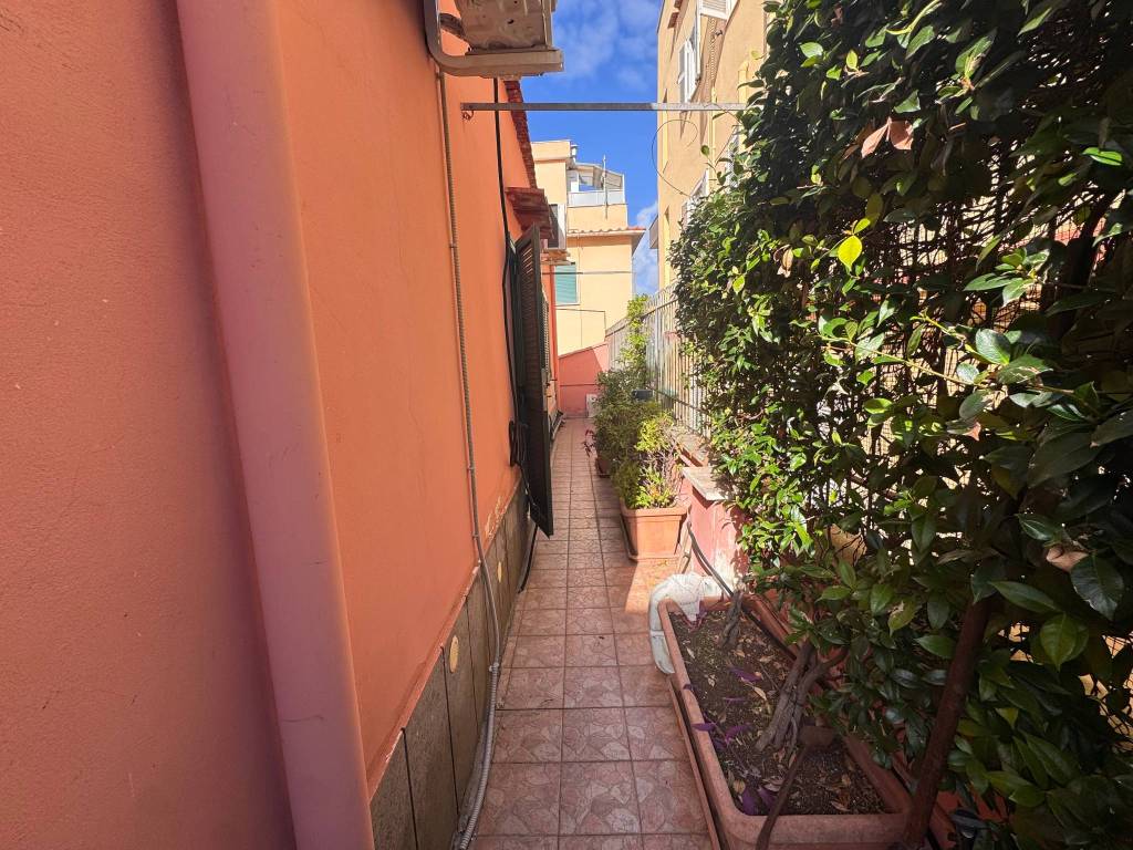 Casa indipendente a Nettuno in Via Campania - Foto 4