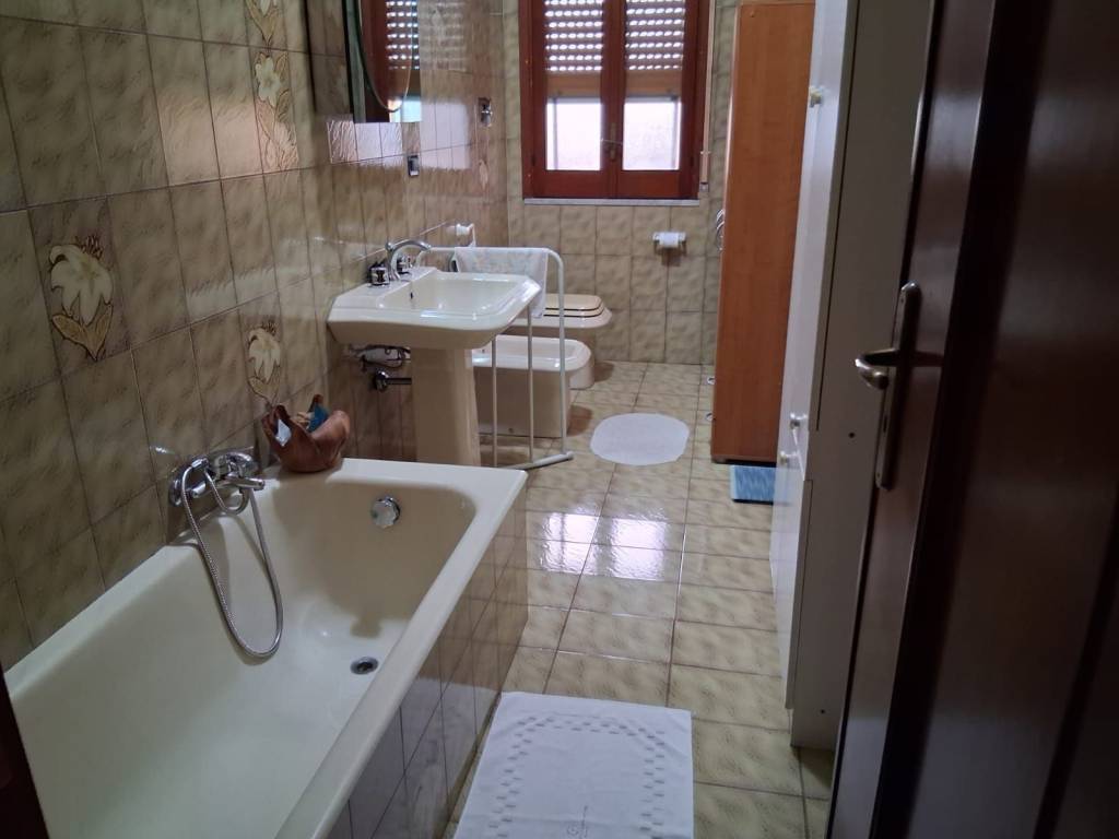 Appartamento a Milazzo in Via Nazionale Olivarella - Foto 4