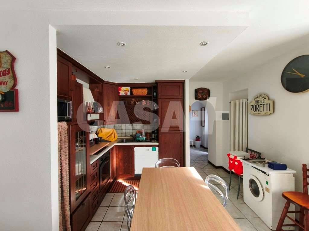 Appartamento a Valganna in Piazza Cattoni , 4 - Foto 3