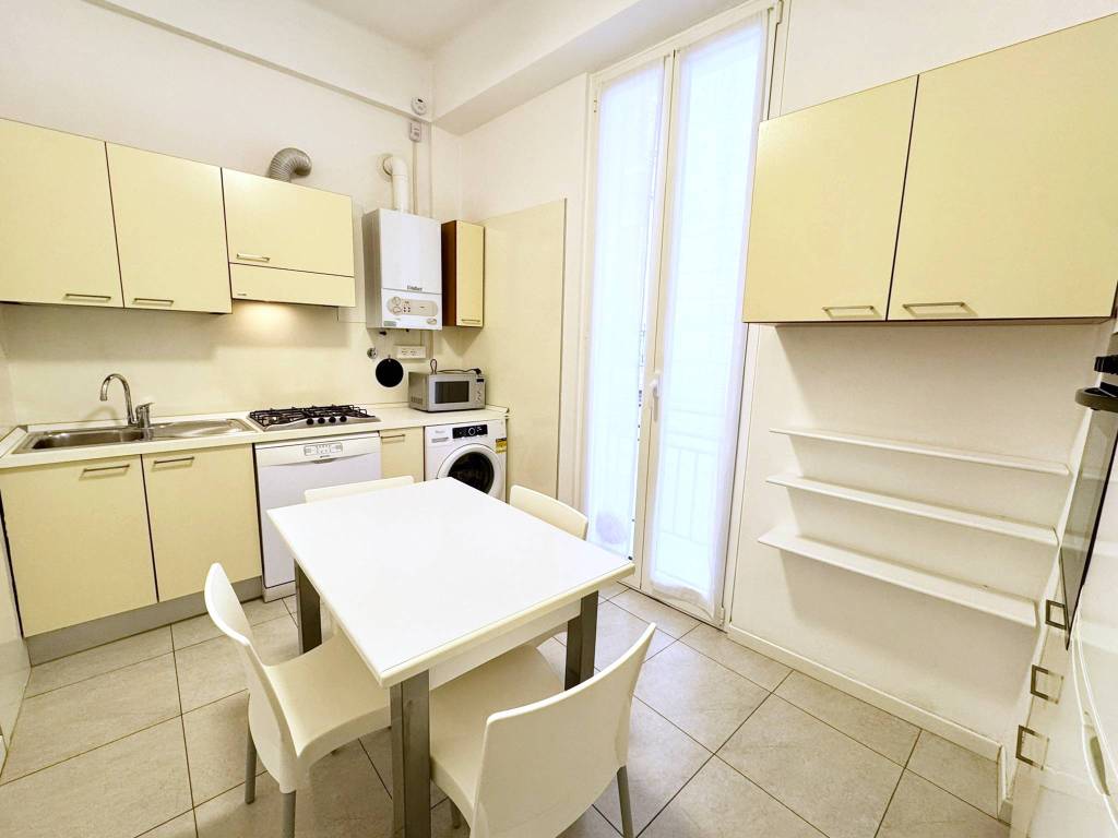 Appartamento a Alassio in Via Alessandro Manzoni - Foto 4