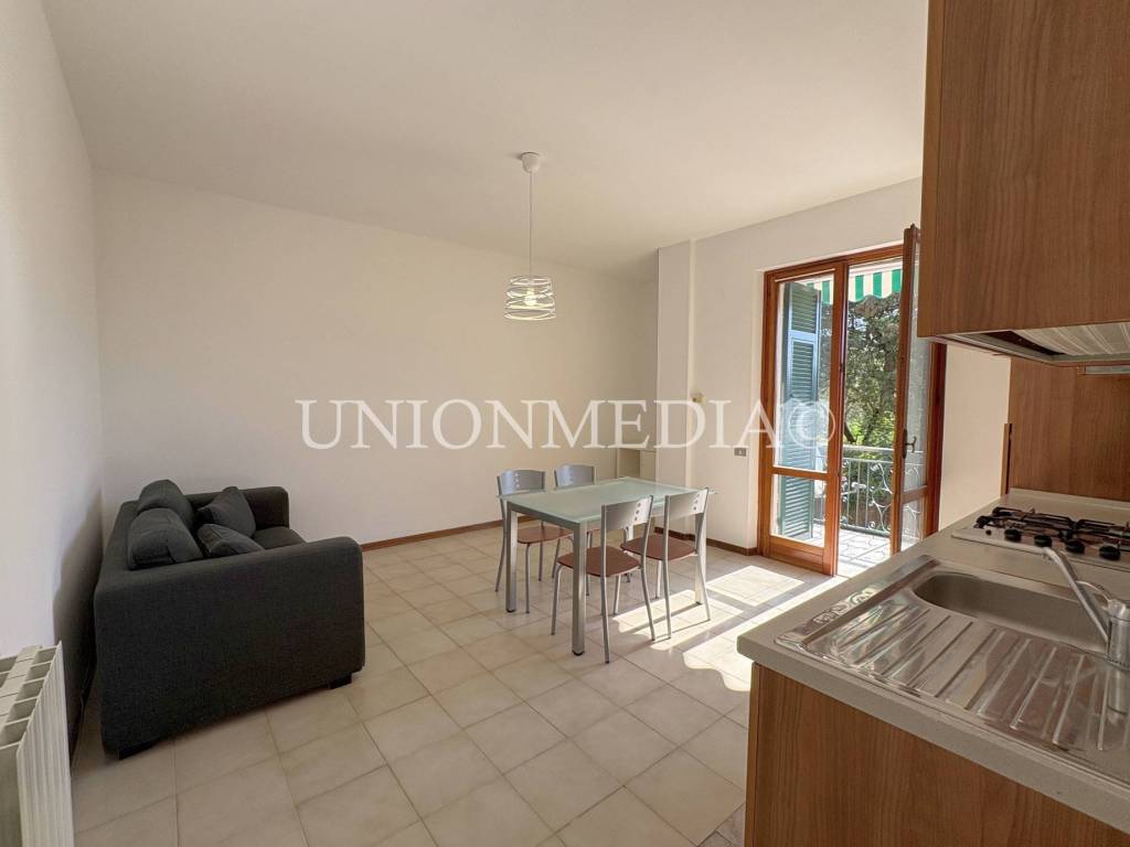 Appartamento a Sarzana in Via Sarzanello - Foto 4