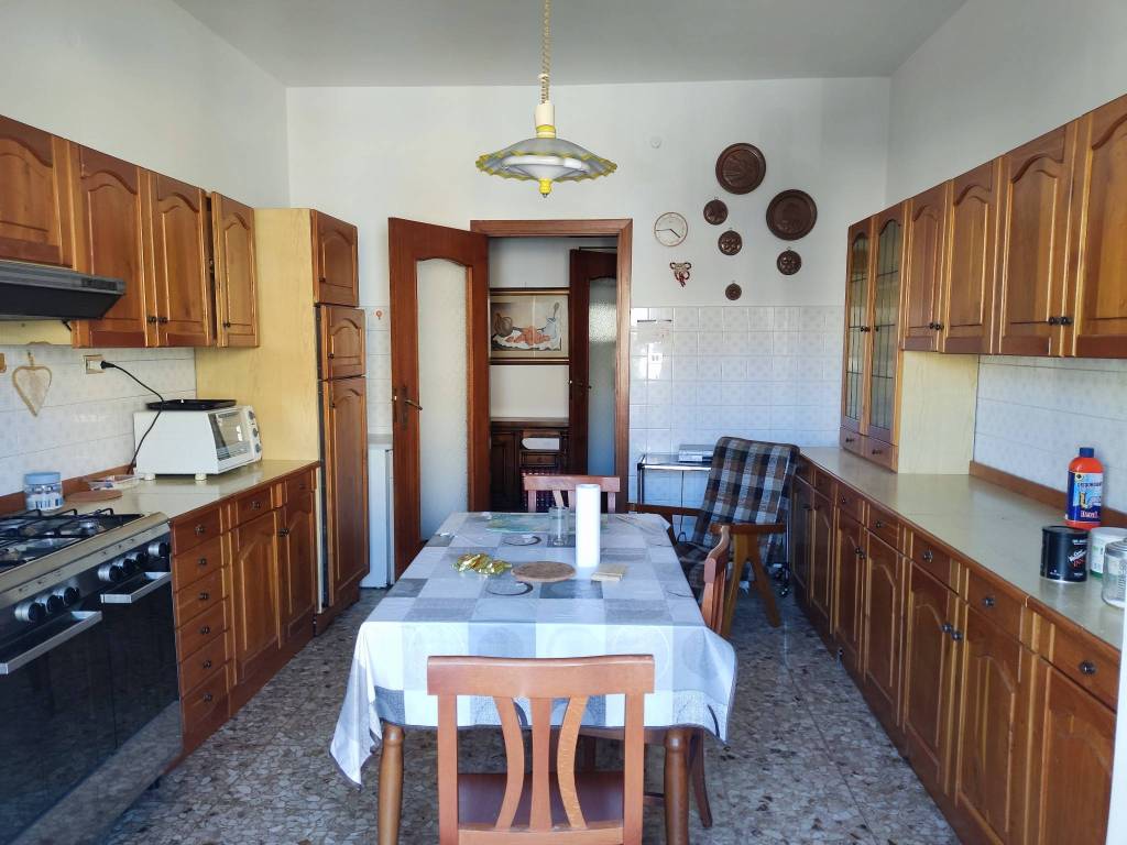 Appartamento a Pescara in Piazza Luigi Pierangeli, 33 - Foto 3