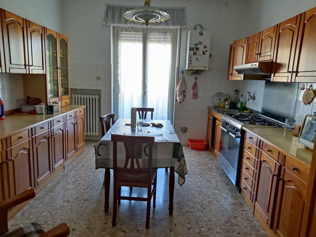 Appartamento a Pescara in Piazza Luigi Pierangeli, 33 - Foto 4