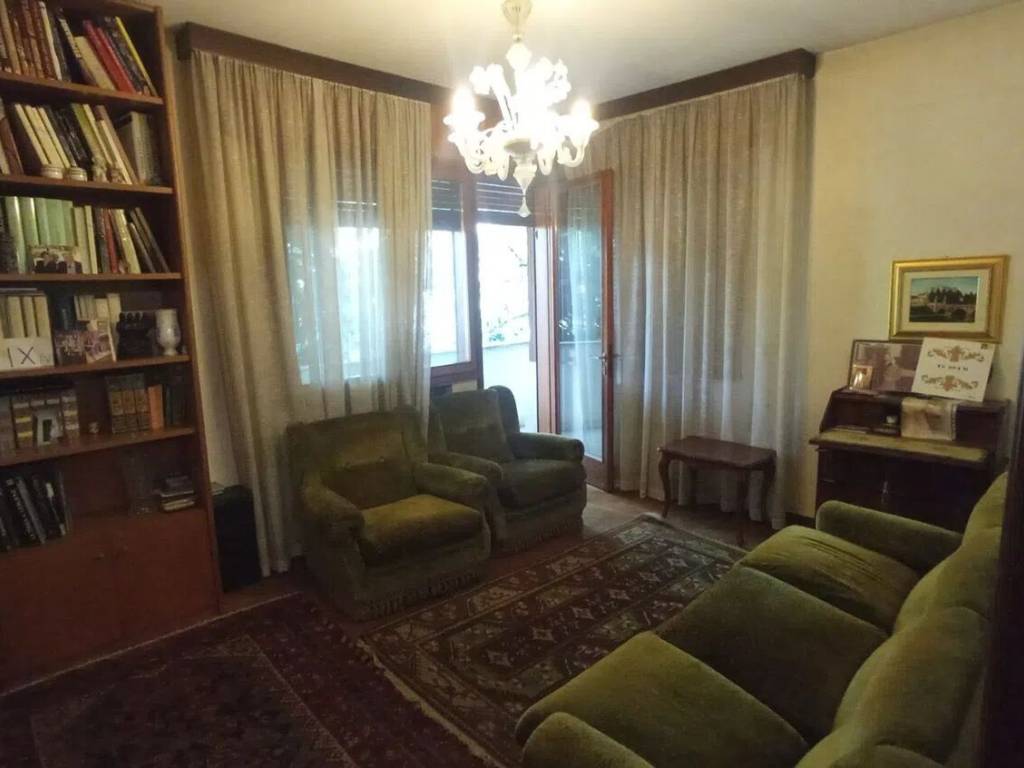 Villa a Montegrotto terme in Via Alessandro Manzoni - Foto 5