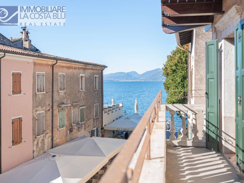 Appartamento a Torri del benaco in Piazza Umberto I - Foto 3