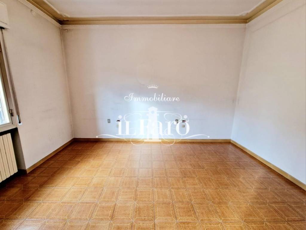Casa indipendente a Prato in P.za della Vittoria, , 8 - Foto 4