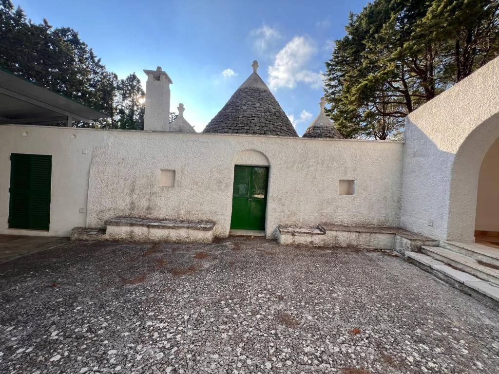 Villa a Ceglie messapica in contrada Ulmo - Foto 4