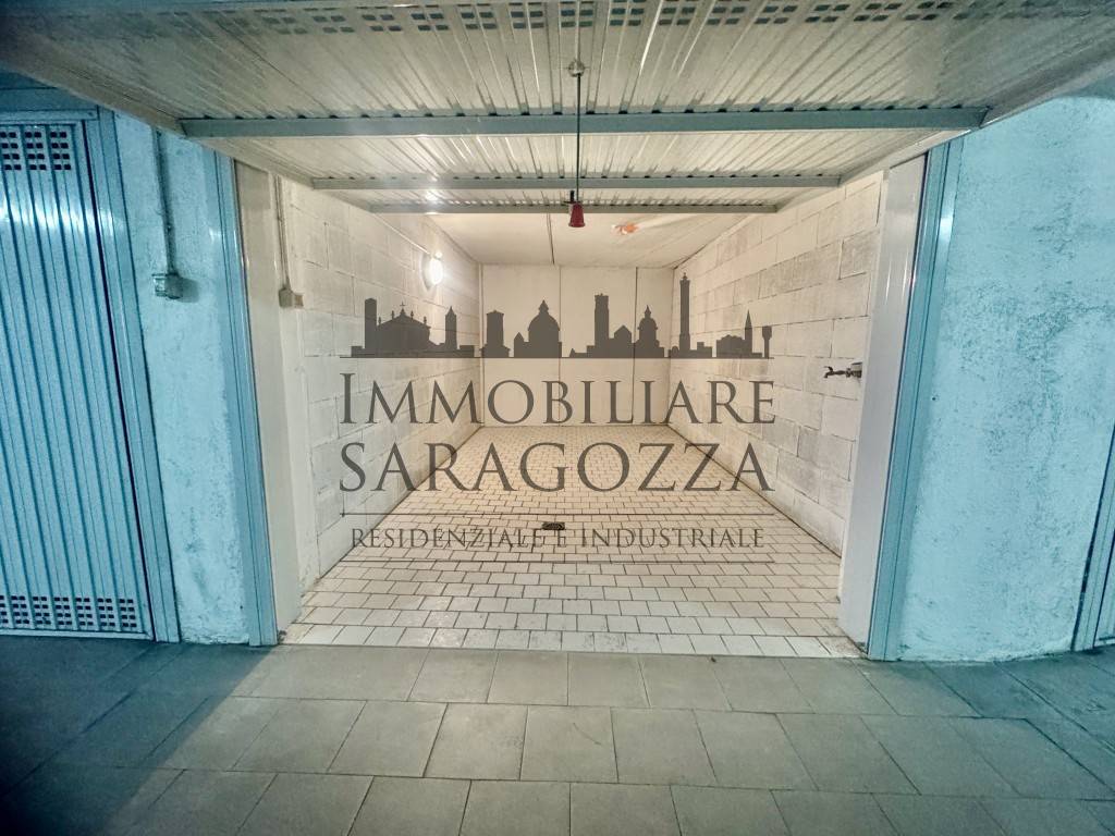 Box / garage a Bologna in VIA SAFFI - Foto 3