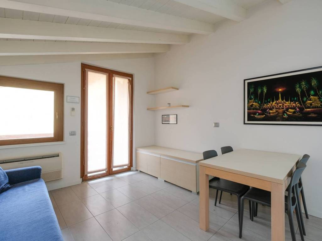 Appartamento a Scanzorosciate in Via Francesco Martinengo Colleoni, 35 - Foto 2