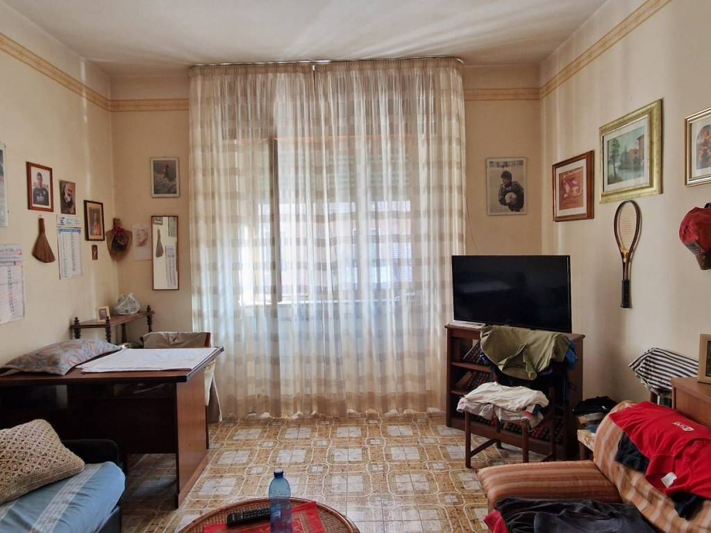 Appartamento a Foggia in Via Edmondo De Amicis, 11 - Foto 2