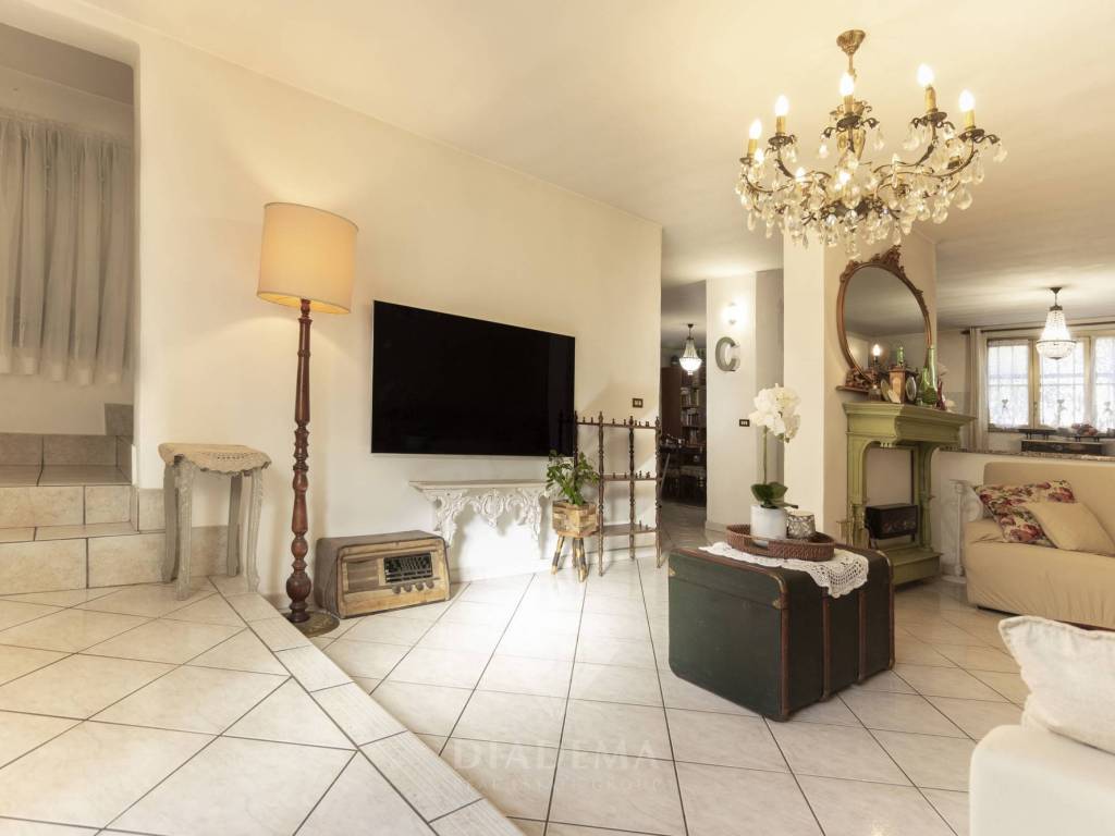 Villa a Fagnano olona in Via Kennedy, 24 - Foto 3