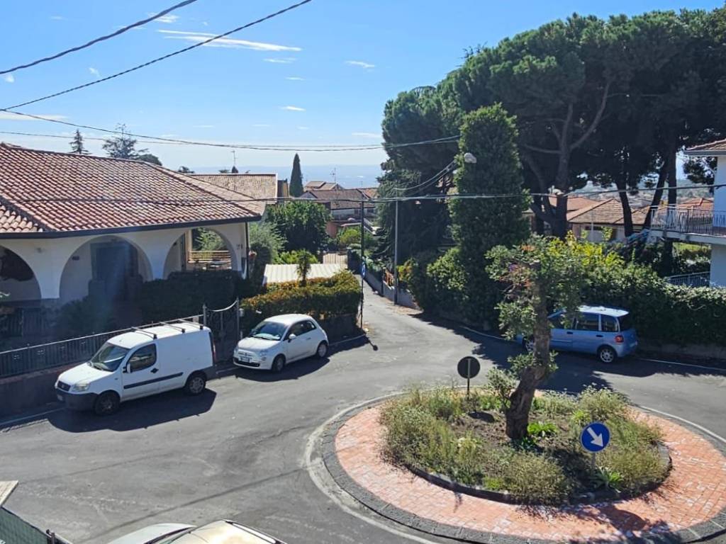 Appartamento a Trecastagni in Corso Sicilia - Foto 2